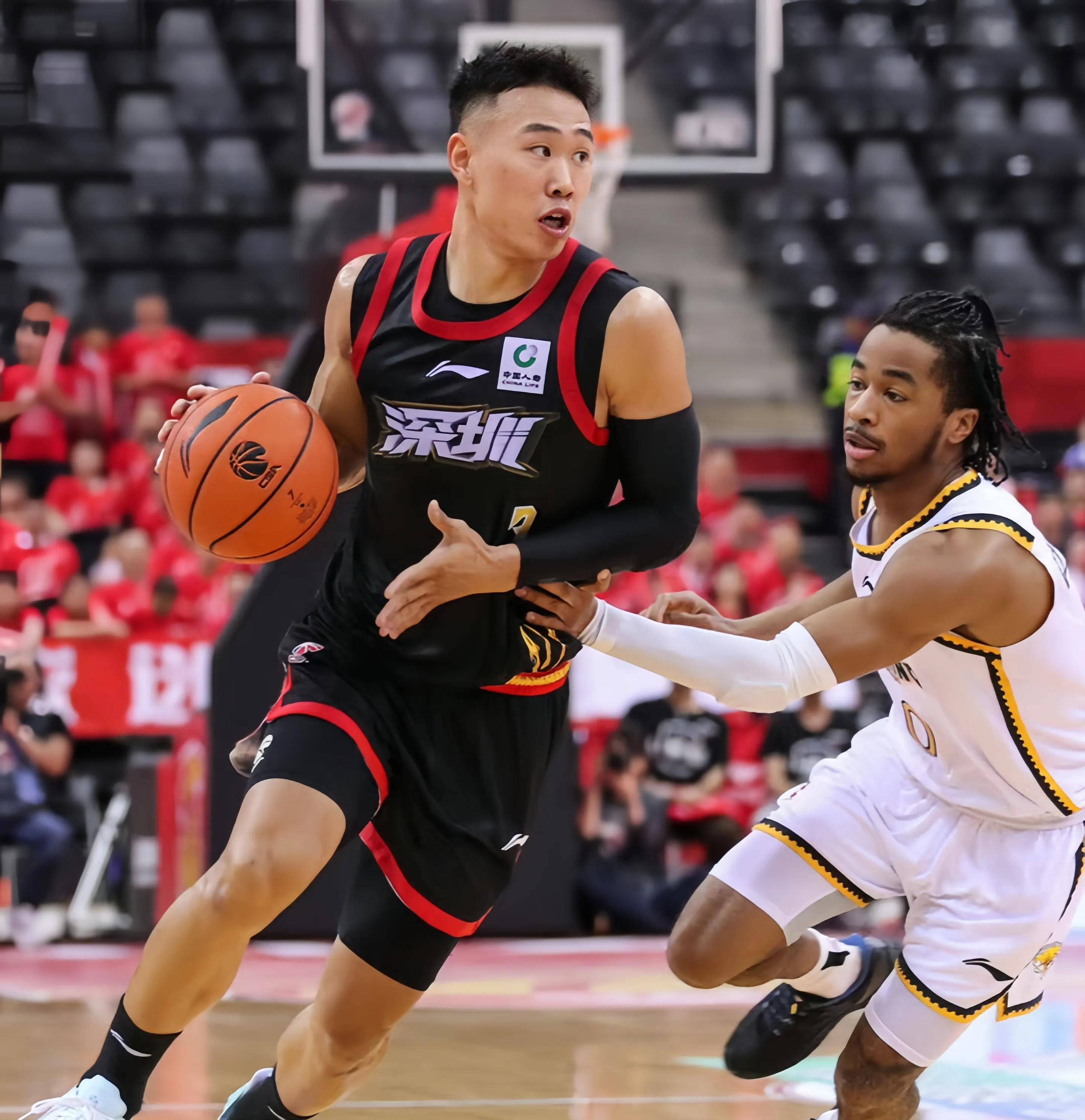 实力雄厚的 实力雄厚的