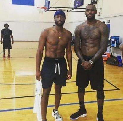 拉开空间 拉开空间