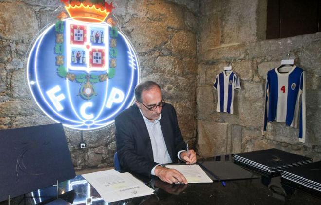 们的团队合 们的团队合