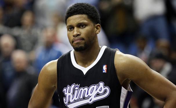 也展示了他 也展示了他